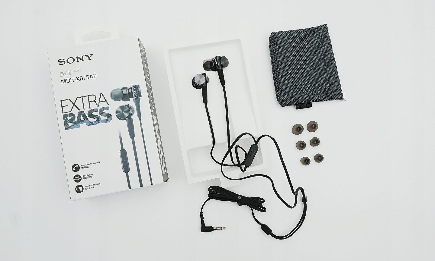 SLUCHAWKI-DOKANALOWE-SONY-MDR-XB75AP-EXTRA-BASS-Regulacja-glosnosci-nie