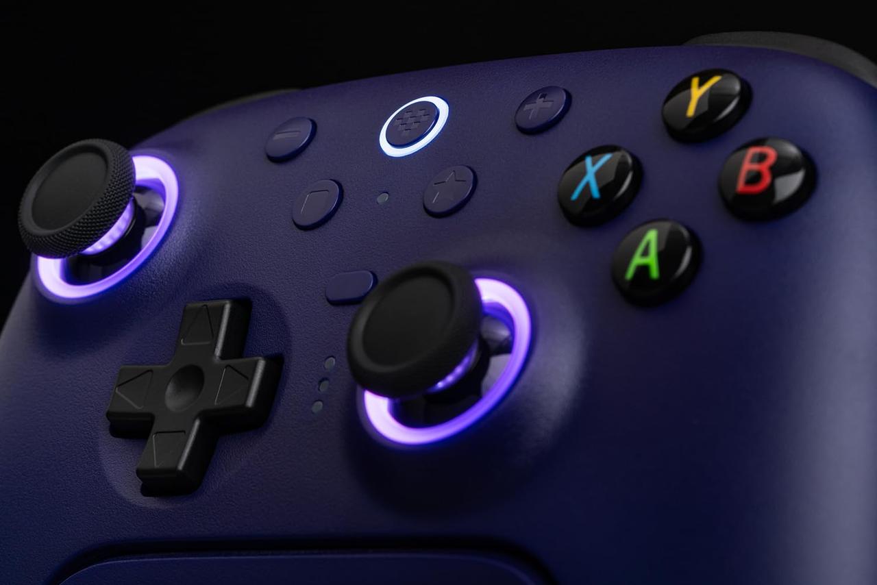 6570009309_gejmpad-8bitdo-ultimate-1