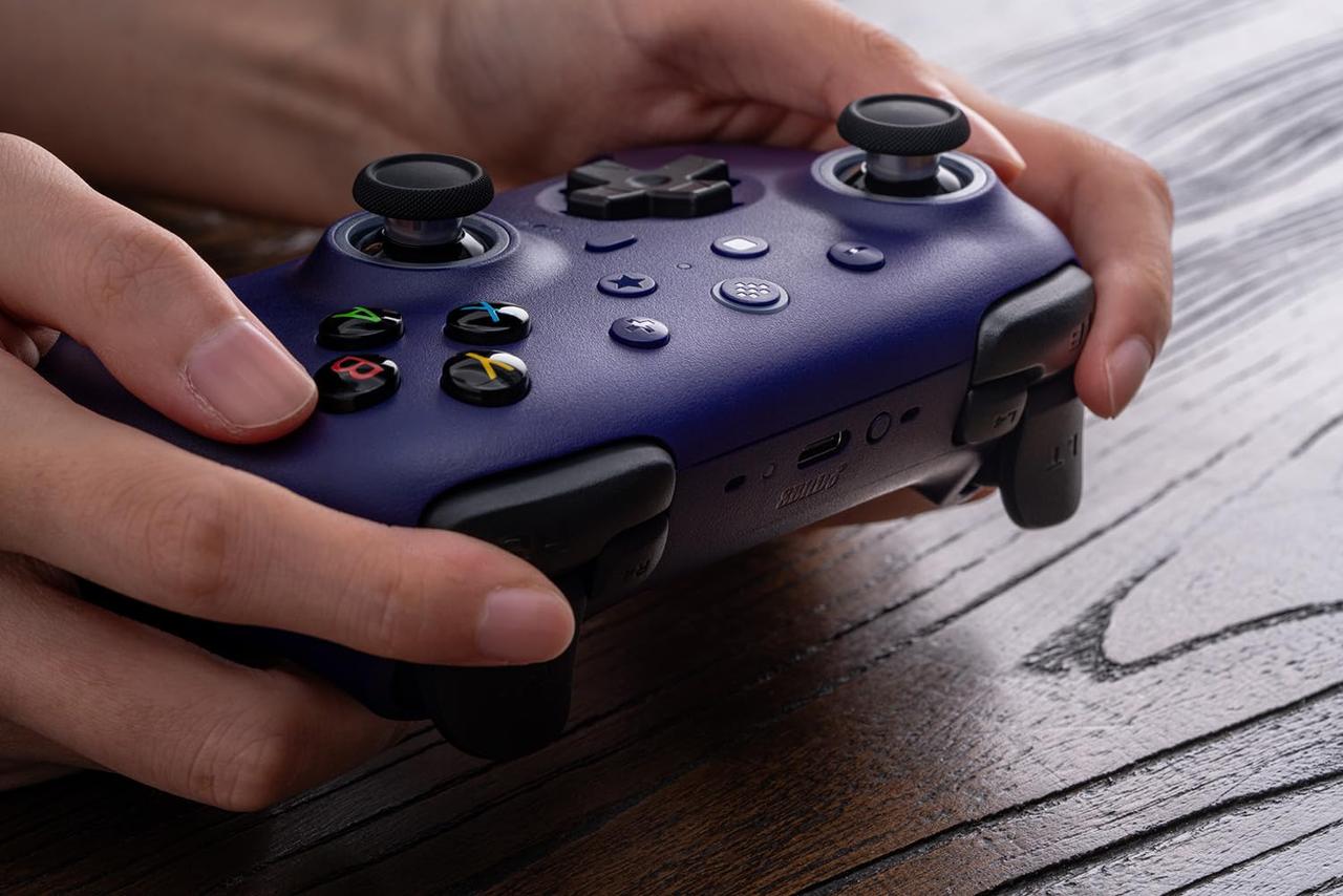 6570009310_gejmpad-8bitdo-ultimate-1